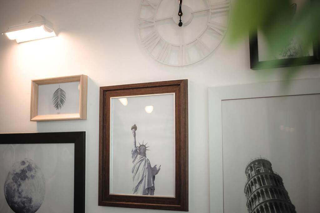 Hongdae 4Bed Room House ソウル特別市 エクステリア 写真